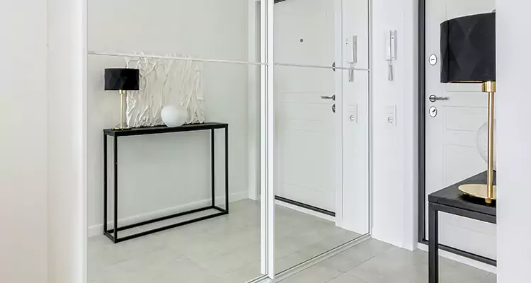 Mirrored Bifold Closet Doors Repair in Martinez, CA