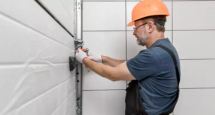 Emergency Garage Door Repair in Martinez, CA