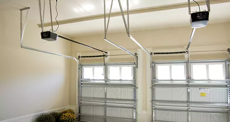 Residential Emergency Garage Door Repair in Martinez, CA