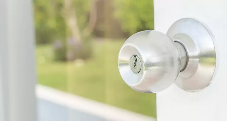 Patio Door Mechanism Jammed in Martinez, CA